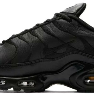 Nike Air Max Plus Triple Black Leather