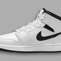 Jordan 1 Mid (GS) Reverse Panda