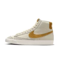 Nike Blazer Mid 77 Waffle