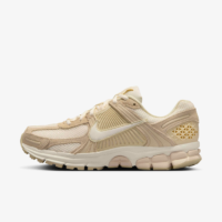 Nike Zoom Vomero 5 Beach Light Khaki