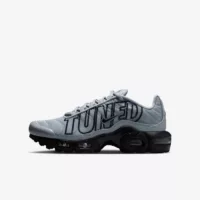 Nike Air Max Plus "Tuned Graphic" Grey