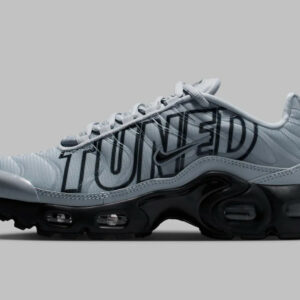 Nike Air Max Plus "Tuned Graphic" Grey